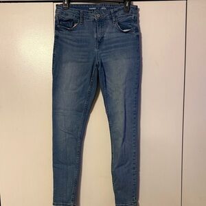 Old Navy Women’s Skinny Blue Wash Jeans